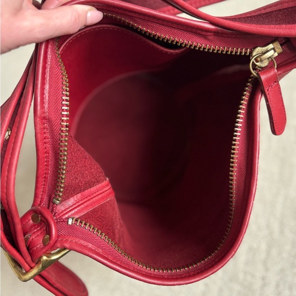 Vintage Coach Helena Duffle Bag - Picture 7 of 8